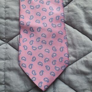 Brooks Brothers Paisley Tie Necktie 100% Silk Men's 58" Pink Blue